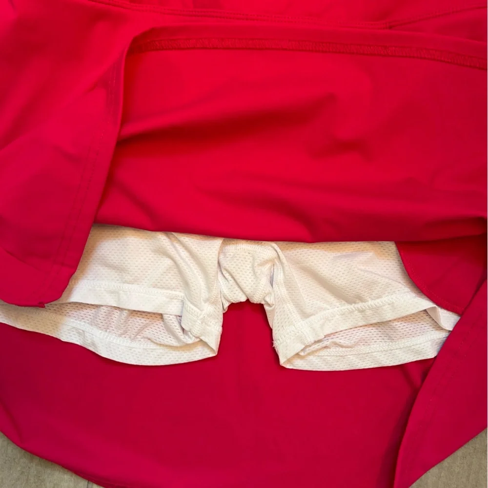 Bright pink santiny golf/tennis skort - Picture 5 of 5